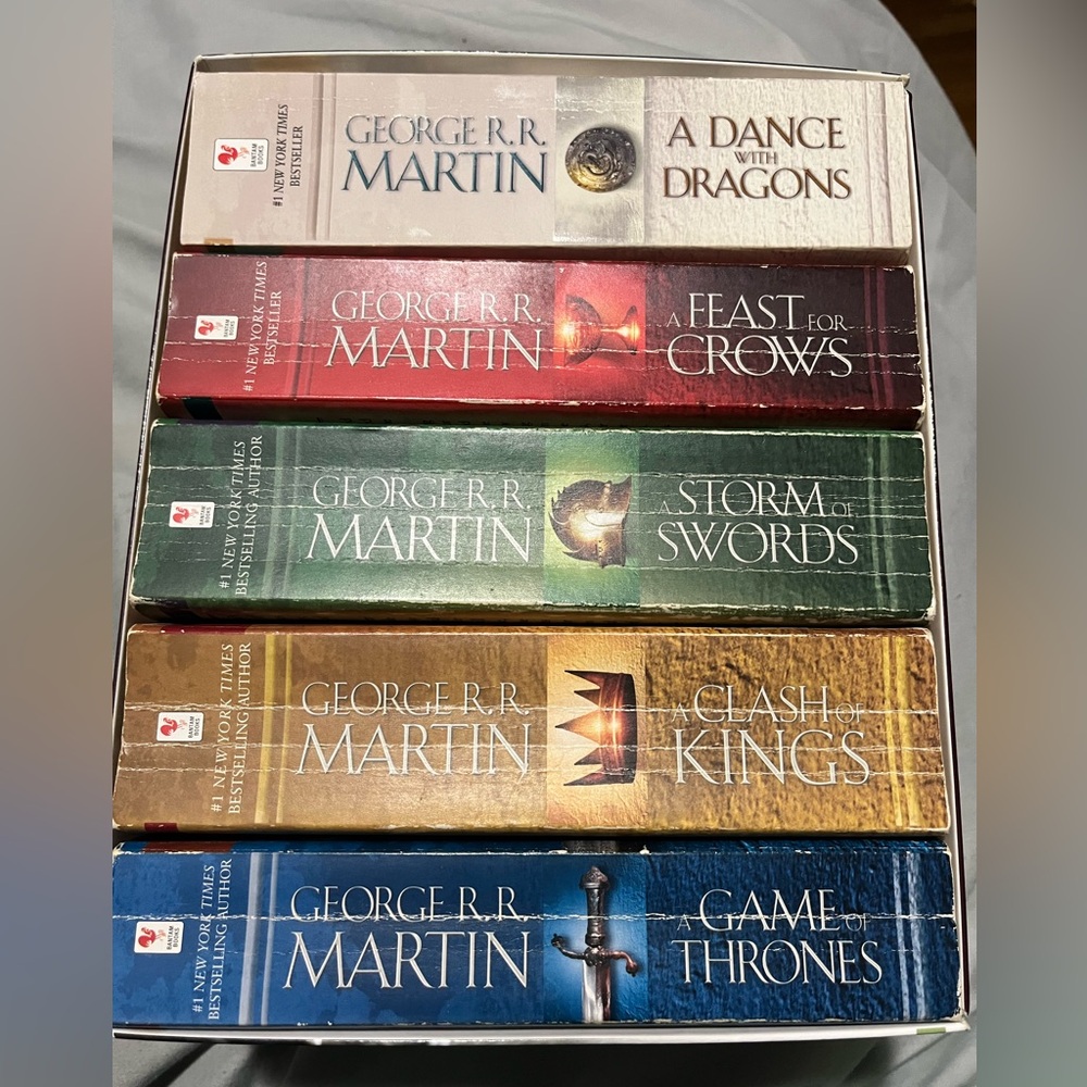 NIB George R. R. Martin's Game of Thrones 5 Book Set - Picture 1 of 10